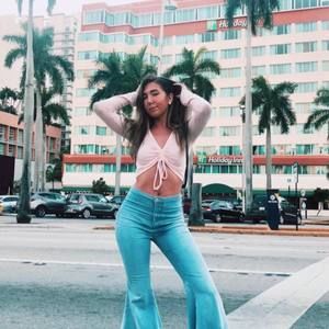 Meet your Posher, Mallory